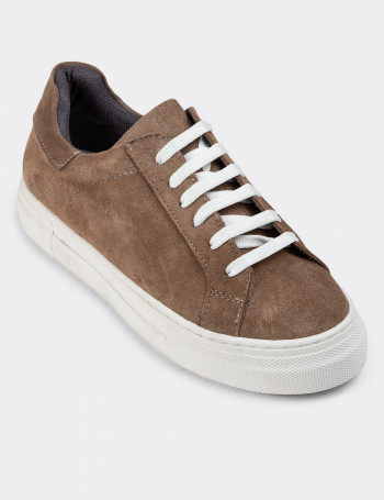 Hakiki Süet Vizon Rengi Sneaker Kadın Ayakkabı - Z1681ZVZNC22