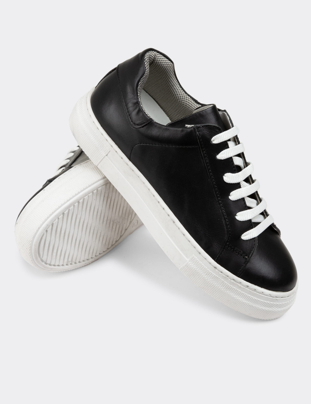 Hakiki Deri Siyah Sneaker Kadın Ayakkabı - Z1681ZSYHC31