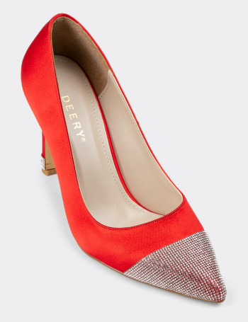 Kırmızı Saten Taşlı Stiletto Kadın Topuklu Ayakkabı