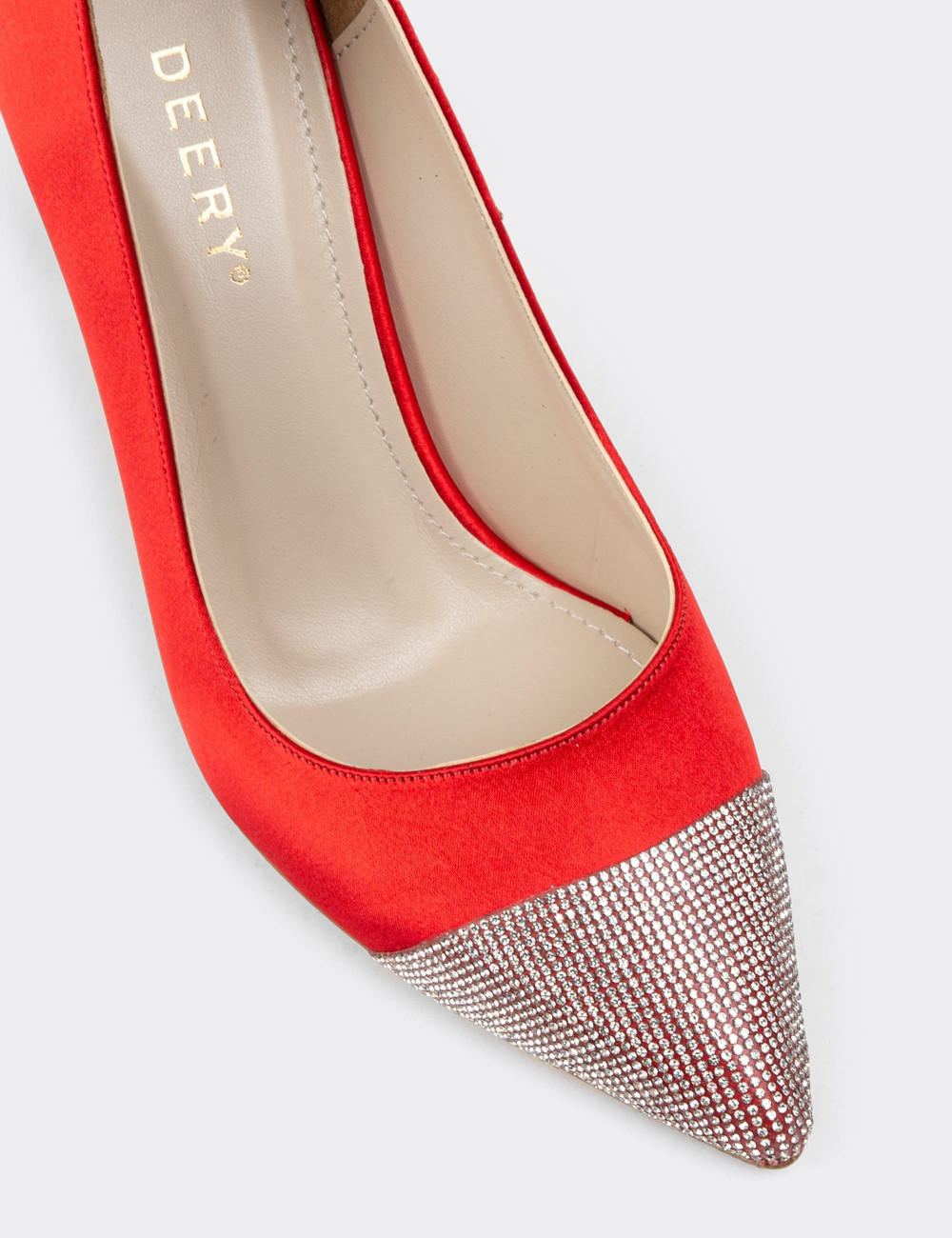 Kırmızı Saten Taşlı Stiletto Kadın Topuklu Ayakkabı - K0030ZKRMM01