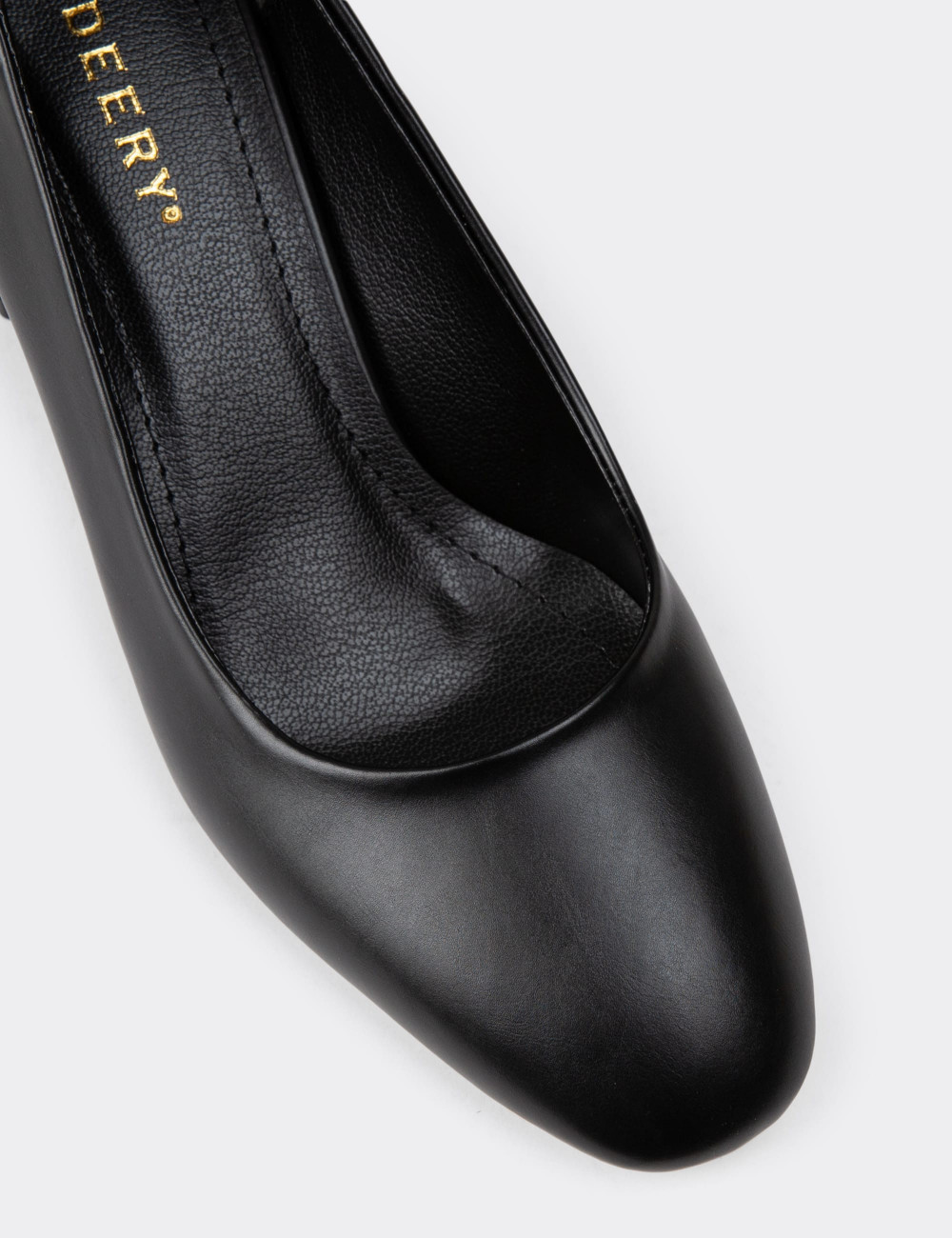 Siyah Günlük Topuklu Kadın Ayakkabı - K0893ZSYHC01