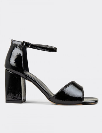 Rugan Siyah Kadın Topuklu Sandalet - K0851ZSYHM02
