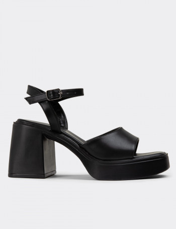 Siyah Platform Topuklu Kadın Abiye Ayakkabı - K0055ZSYHC01
