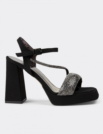 Siyah Platform Topuklu Taşlı Kadın Abiye Ayakkabı - K0304ZSYHM01