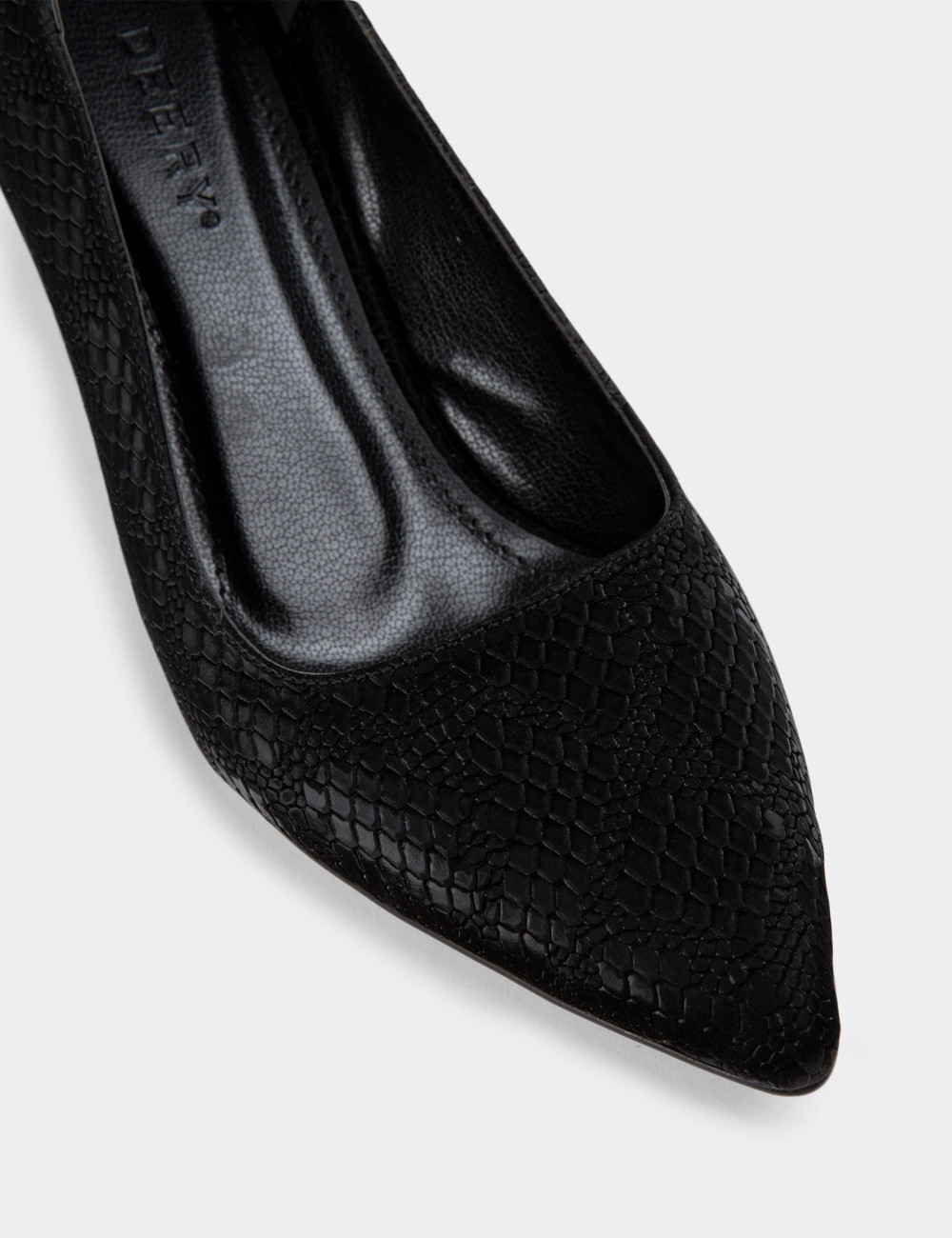 Siyah Stiletto Kadın Topuklu Ayakkabı - K0700ZSYHM01