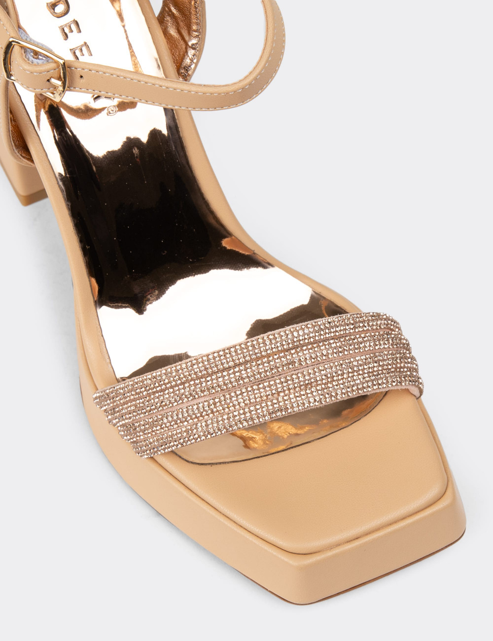 Bej Platform Topuklu Taşlı Kadın Abiye Ayakkabı - K3001ZBEJM01