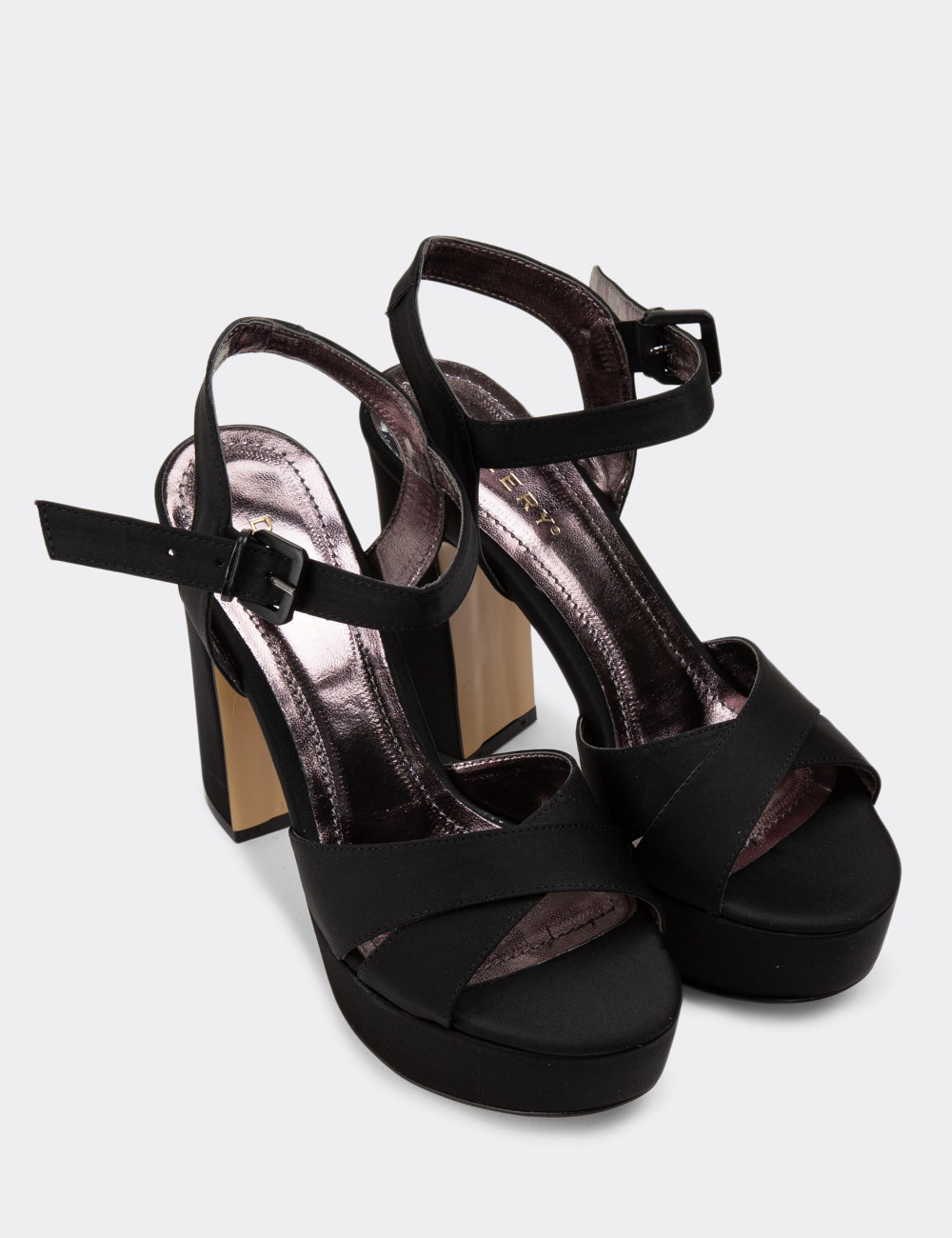Siyah Platform Topuklu Kadın Abiye Ayakkabı - K2023ZSYHM01