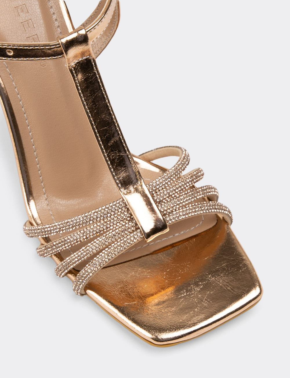 Altın Rengi Topuklu Kadın Abiye Ayakkabı - K0607ZALTM01