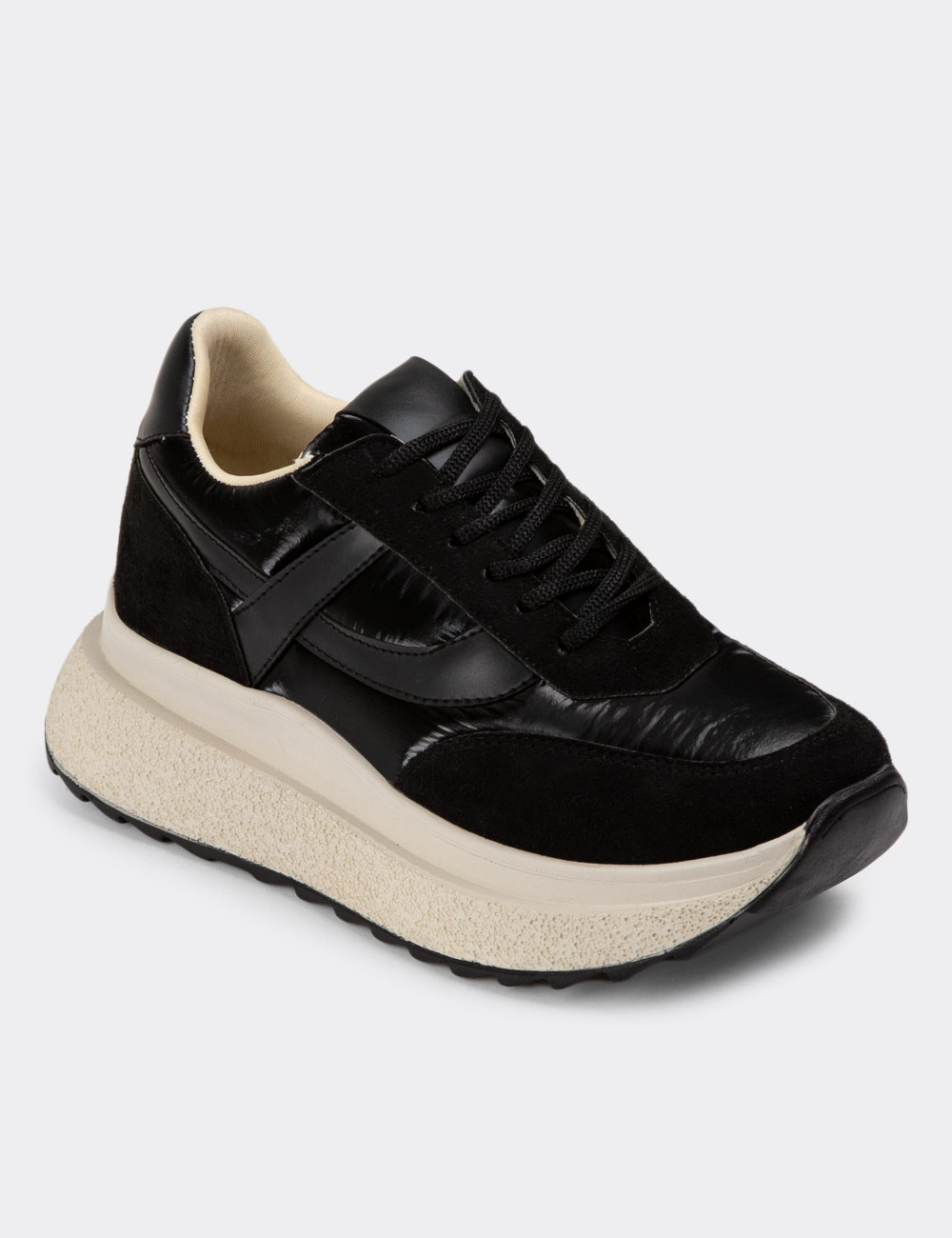 Siyah Sneaker Kadın Ayakkabı - K0711ZSYHP01