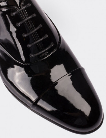 Siyah Rugan Klasik Erkek Oxford Ayakkabı - 01026MSYHC01