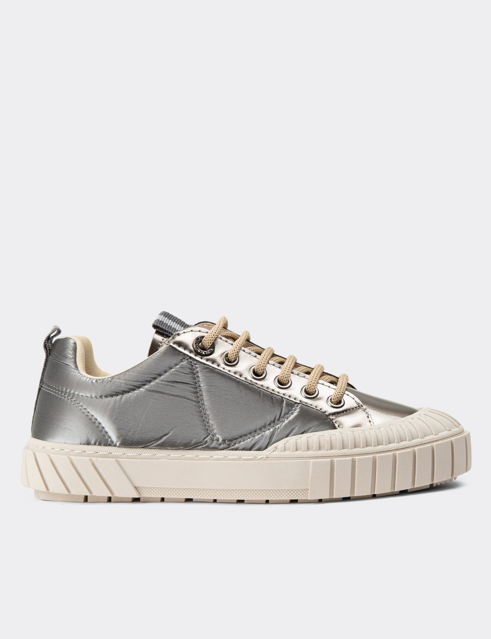 Platin Sneaker Kadın Ayakkabı - K2301ZPLTC01