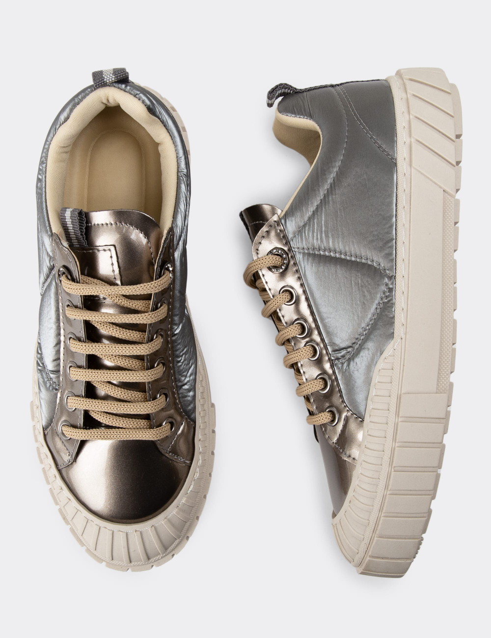 Platin Sneaker Kadın Ayakkabı - K2301ZPLTC01