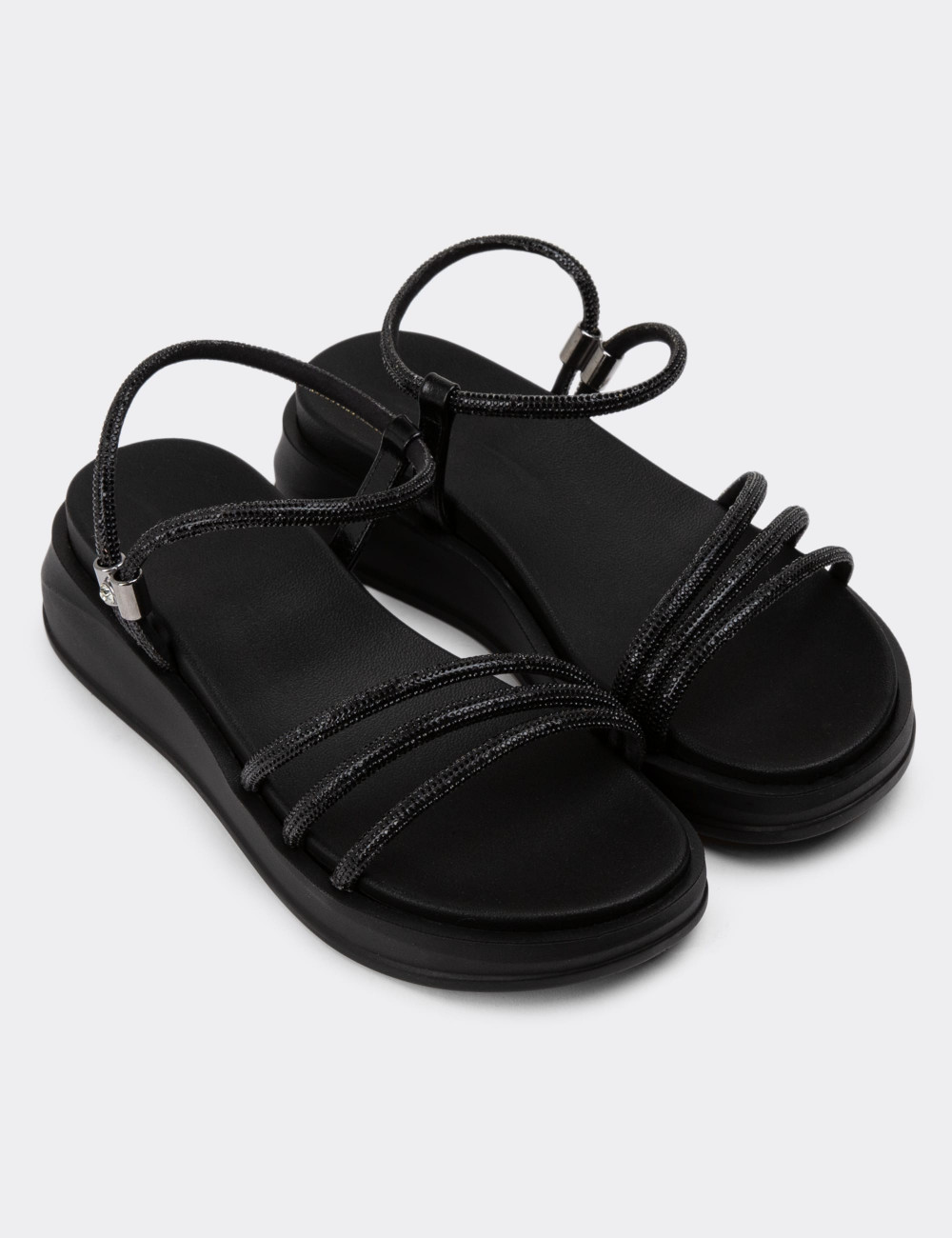 Siyah Taşlı Kadın Sandalet - K4013ZSYHC01