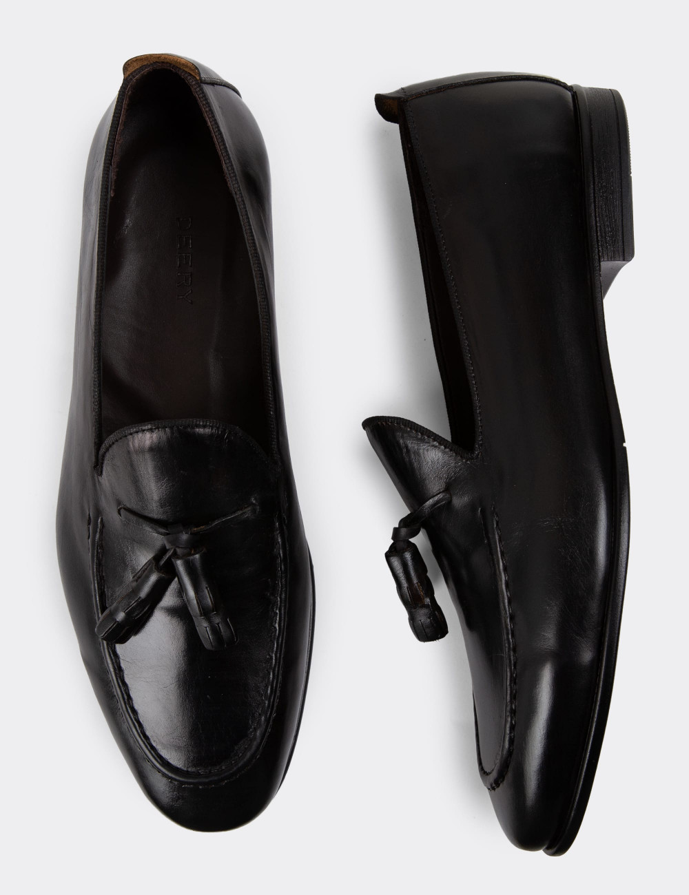 Hakiki Deri Siyah Vintage Püsküllü Erkek Loafer - 01701MSYHC09