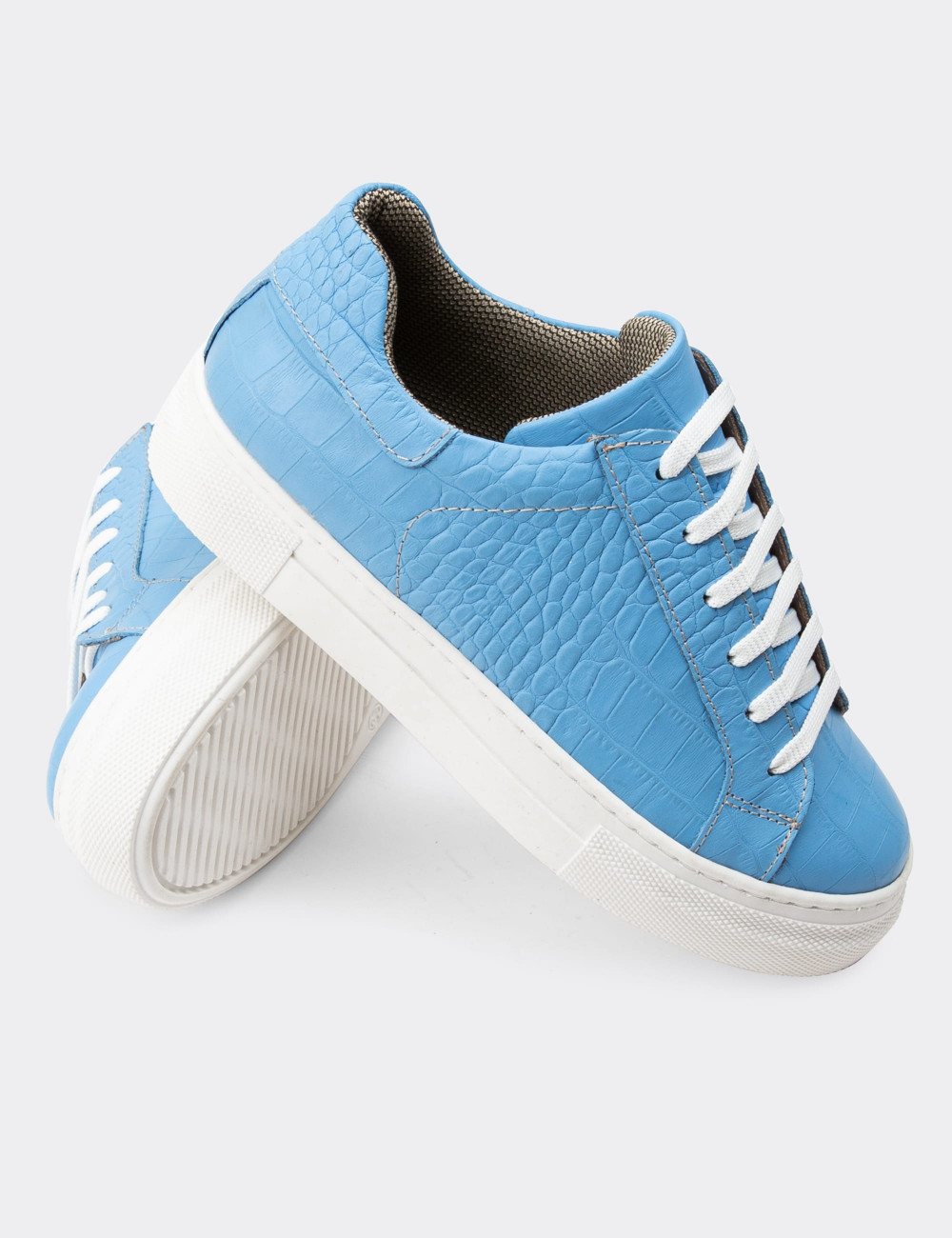Hakiki Deri Mavi Sneaker Kadın Ayakkabı - Z1681ZMVIC09
