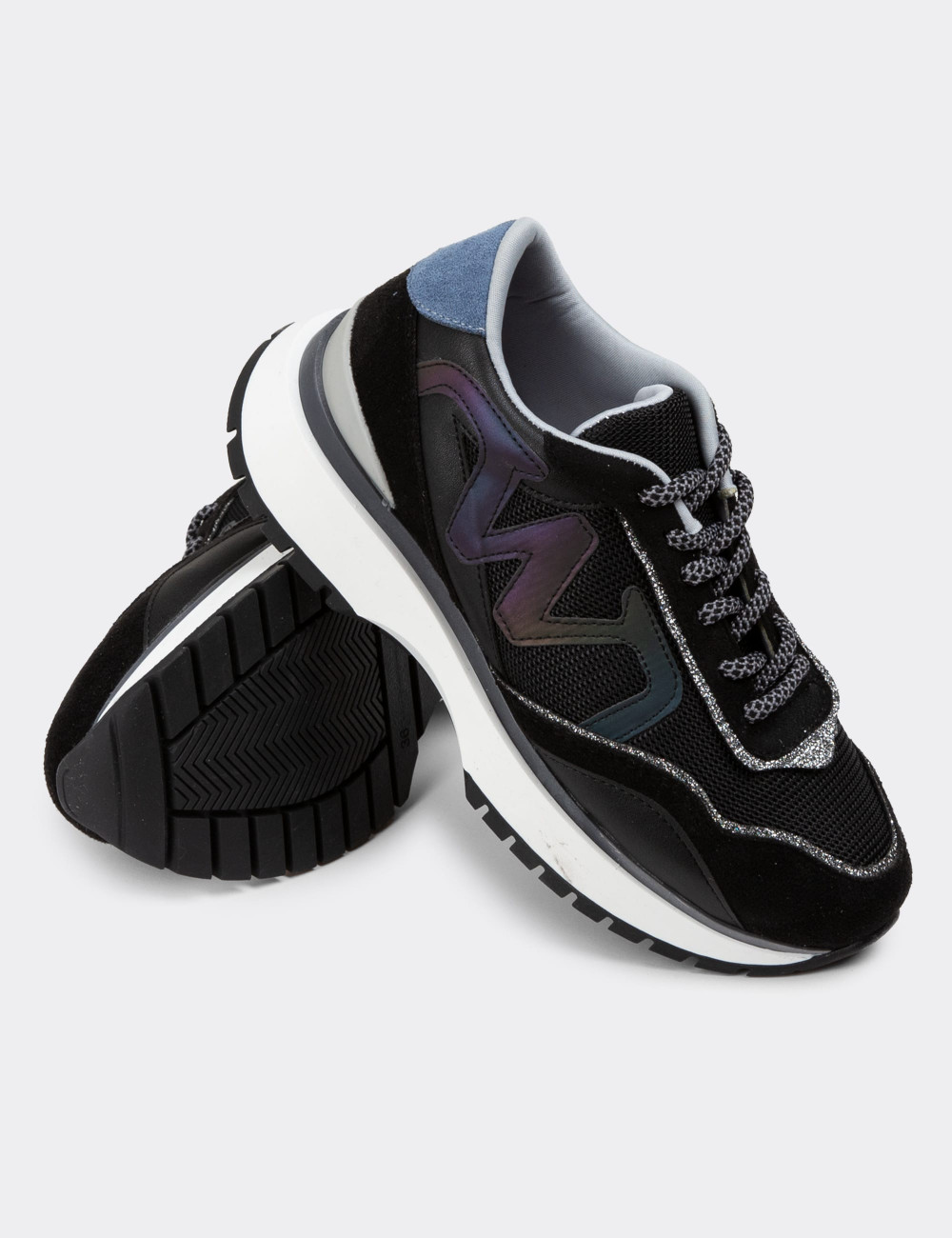 Siyah Sneaker Kadın Ayakkabı - 55100ZSYHC01