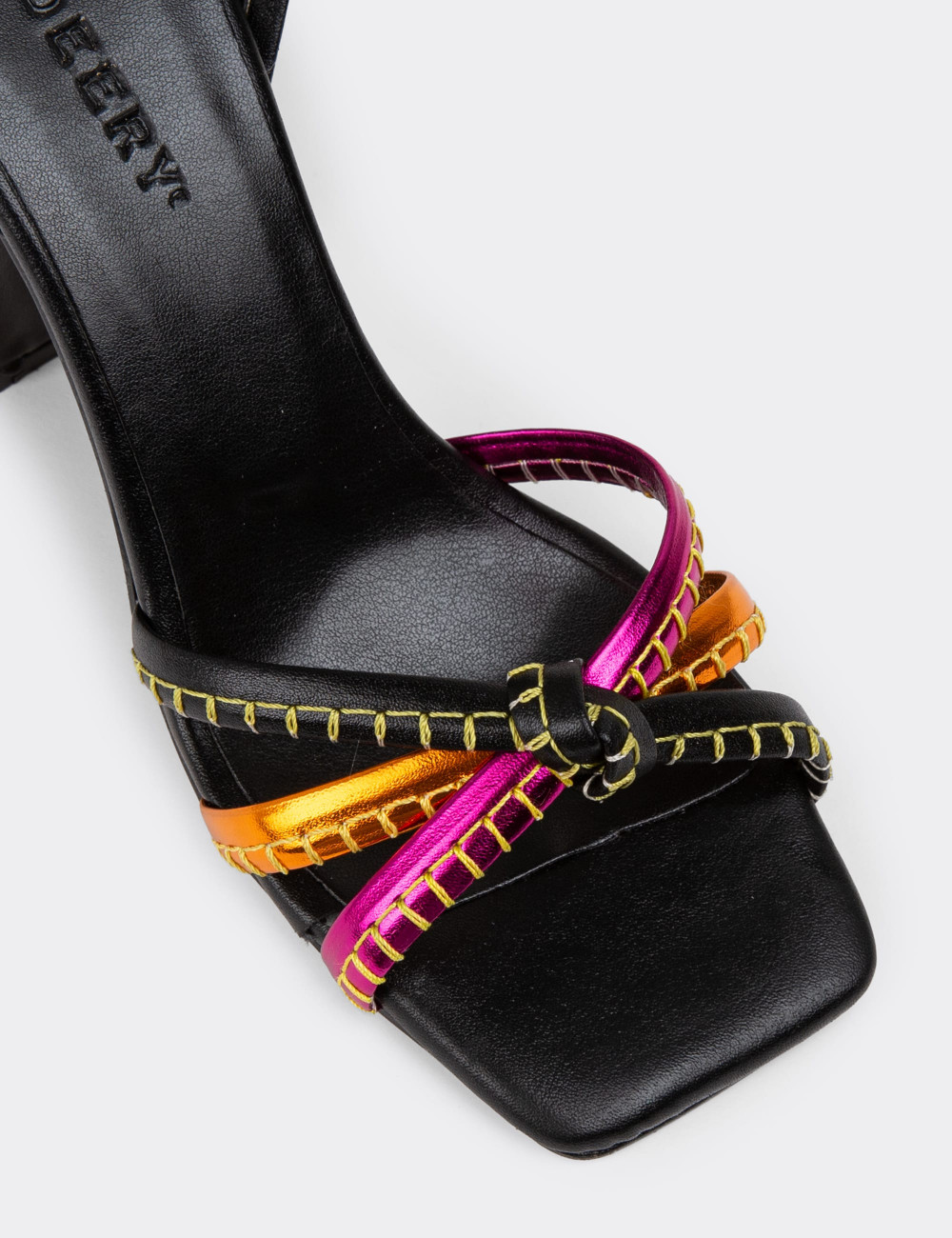 Siyah Topuklu Kadın Abiye Ayakkabı - 53004ZSYHC01