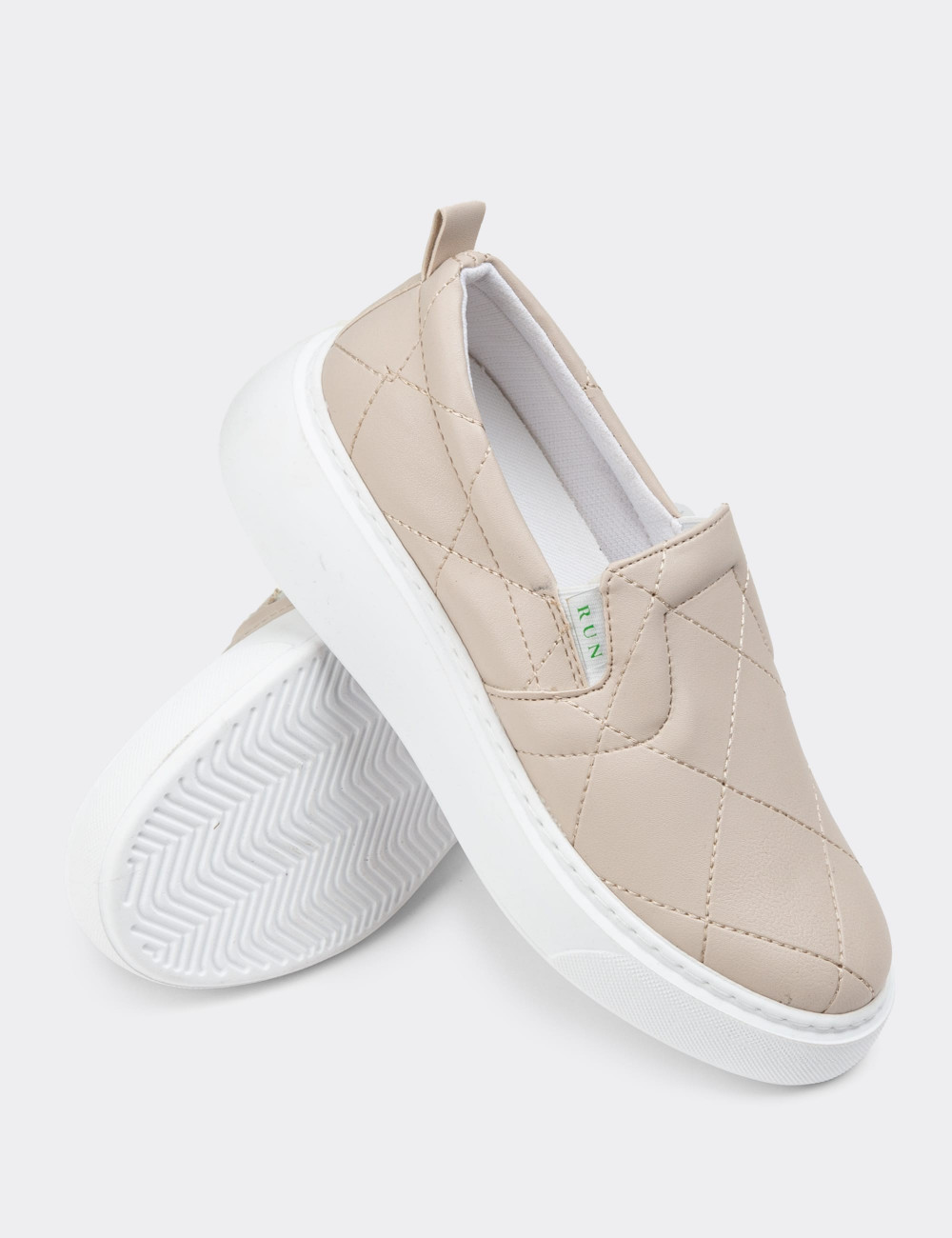 Bej Slip-on Sneaker Kadın Ayakkabı - CE490ZBEJP01