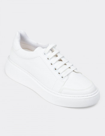 Beyaz Sneaker Kadın Ayakkabı