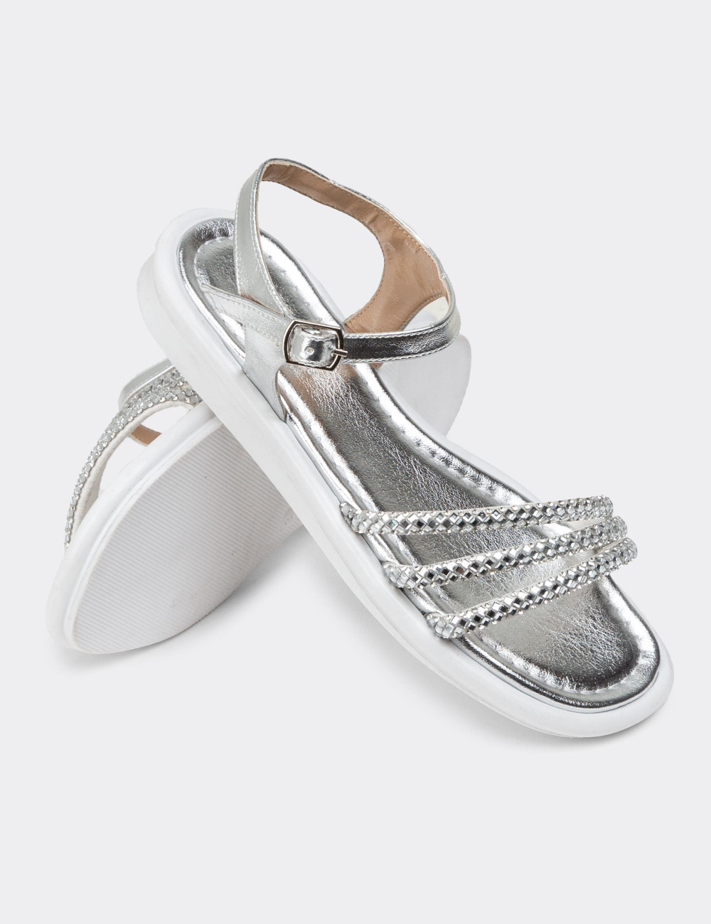 Gümüş Rengi Kadın Taşlı Sandalet - K7512ZGMSC01