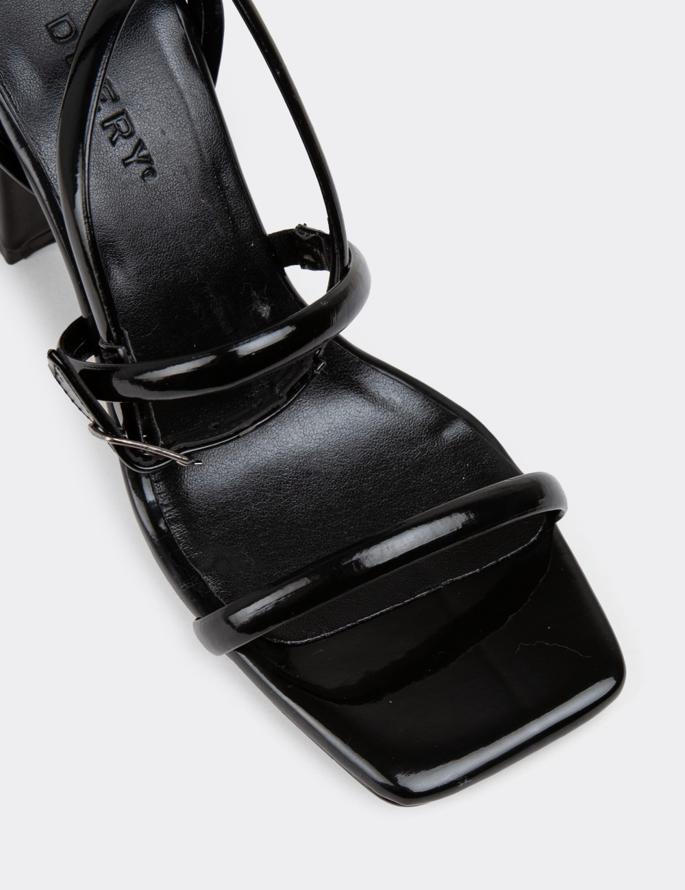 Rugan Siyah Topuklu Abiye Ayakkabı - 53015ZSYHC01