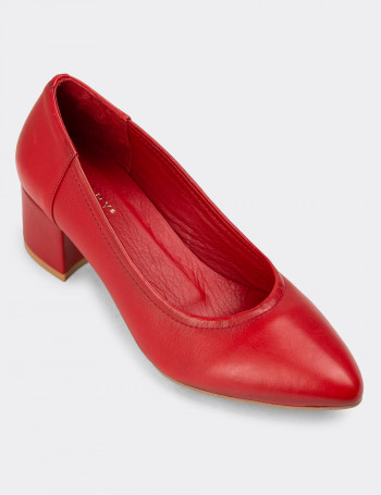 Hakiki Deri Kırmızı Kadın Günlük Topuklu Ayakkabı - A2618ZKRMC01