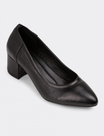 Hakiki Deri Siyah Kadın Topuklu Günlük Ayakkabı - A2618ZSYHC01