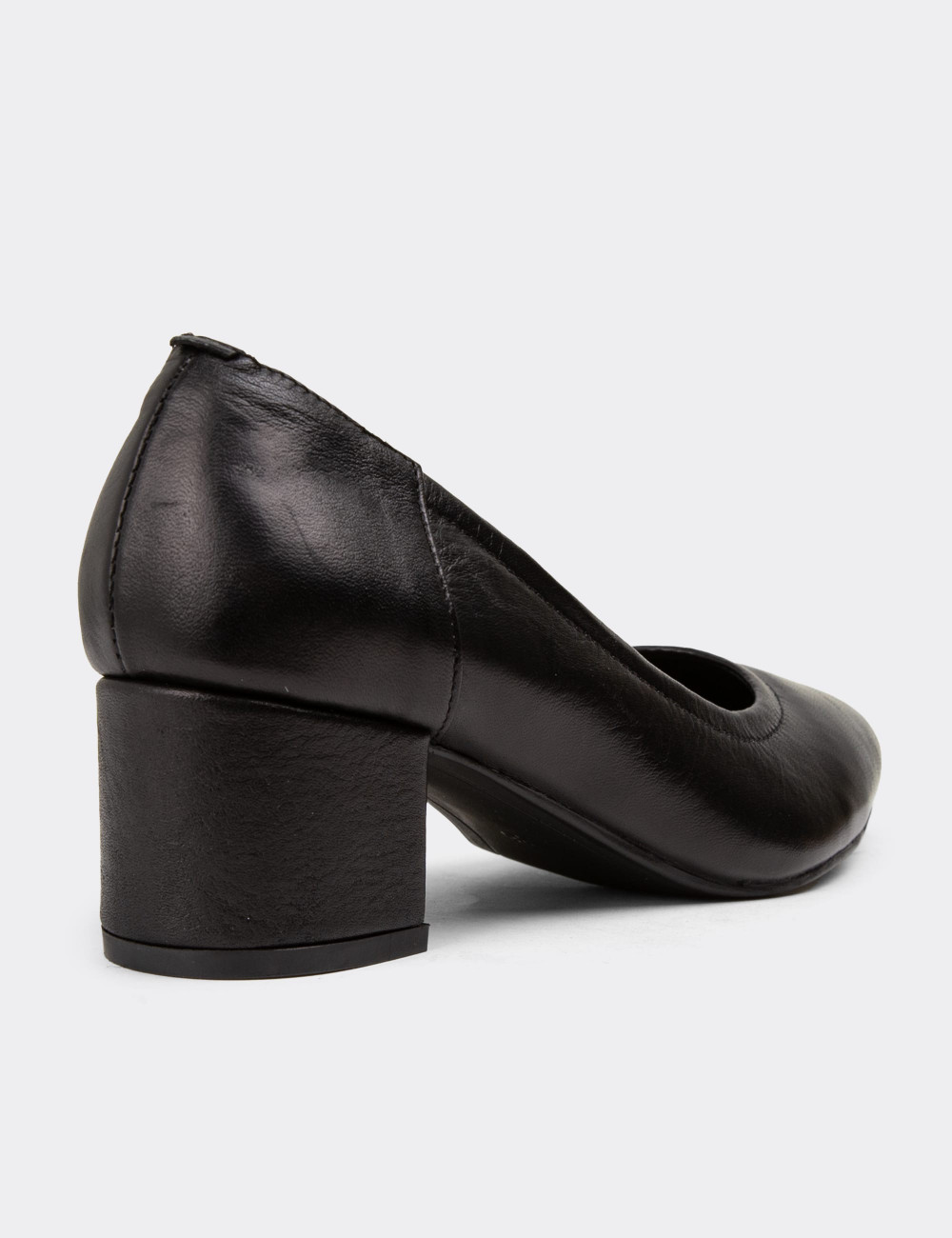 Hakiki Deri Siyah Kadın Topuklu Günlük Ayakkabı - A2618ZSYHC01