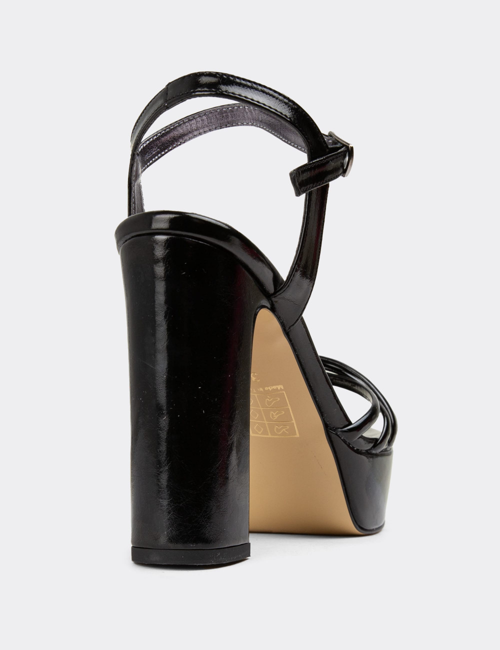 Siyah Platform Topuklu Kadın Abiye Ayakkabı - K2032ZSYHM01