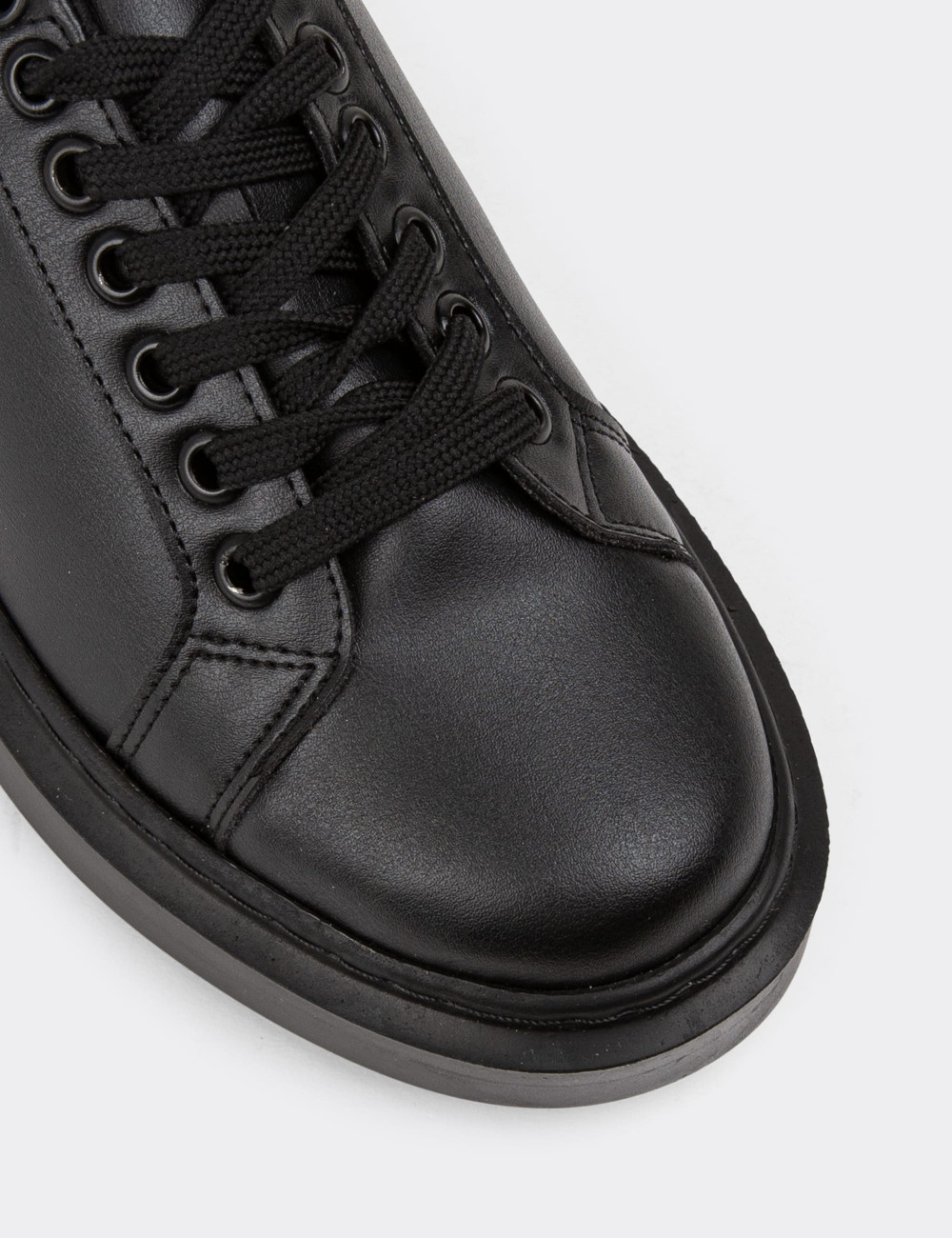 Siyah Kadın Sneaker Ayakkabı - RM502ZSYHC01