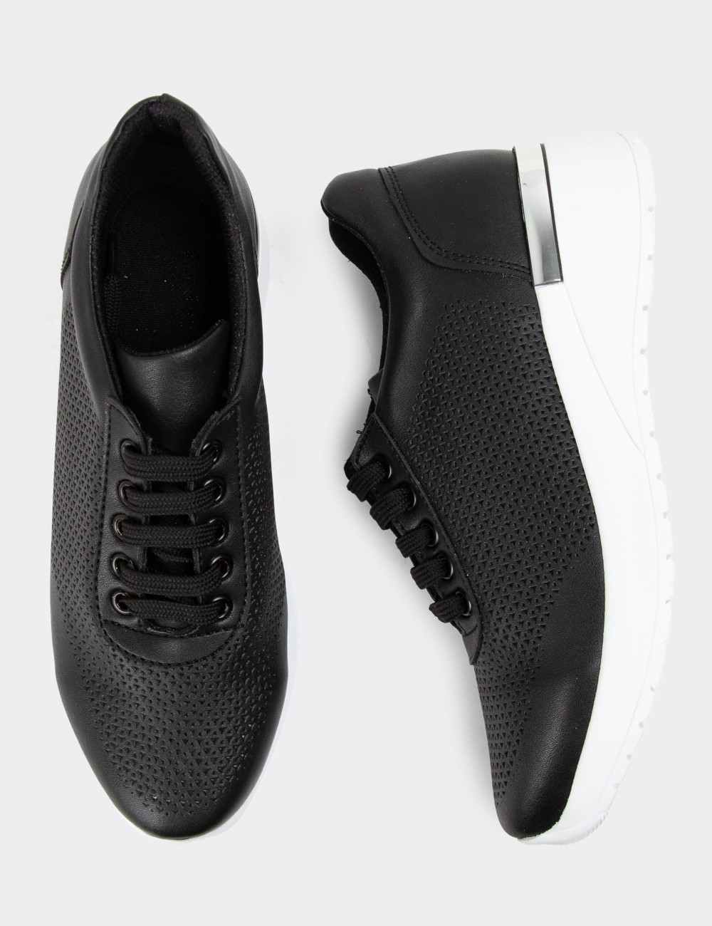 Siyah Kadın Sneaker Ayakkabı - CE495ZSYHC01