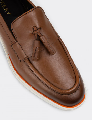 Hakiki Deri Taba Rengi Püsküllü Erkek Loafer - 01958MTBAC01