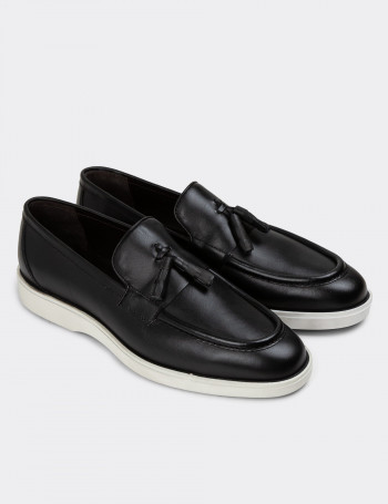 Hakiki Deri Siyah Püsküllü Erkek Loafer - 01958MSYHC01