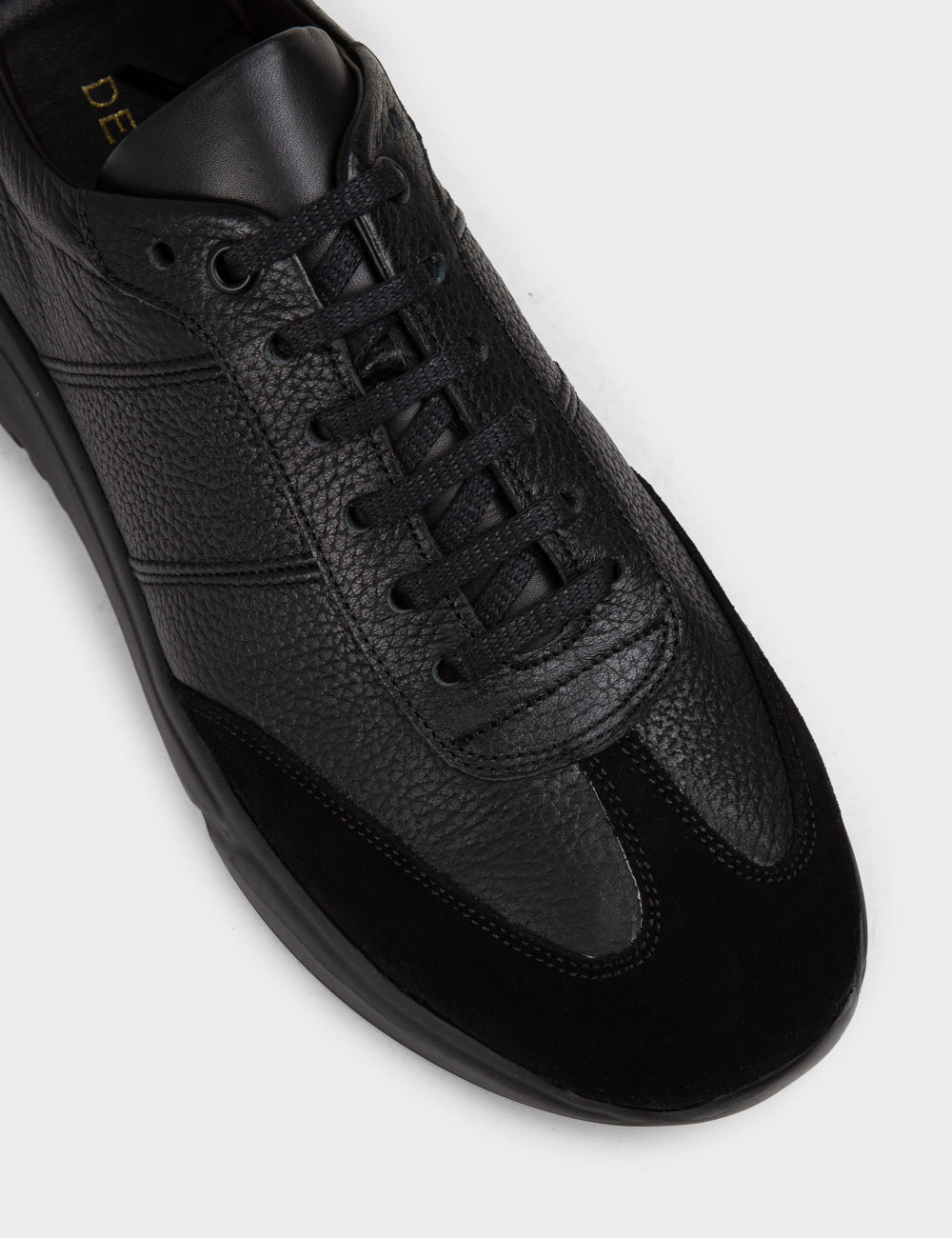Hakiki Deri Siyah Erkek Sneaker Ayakkabı - 01961MSYHP02