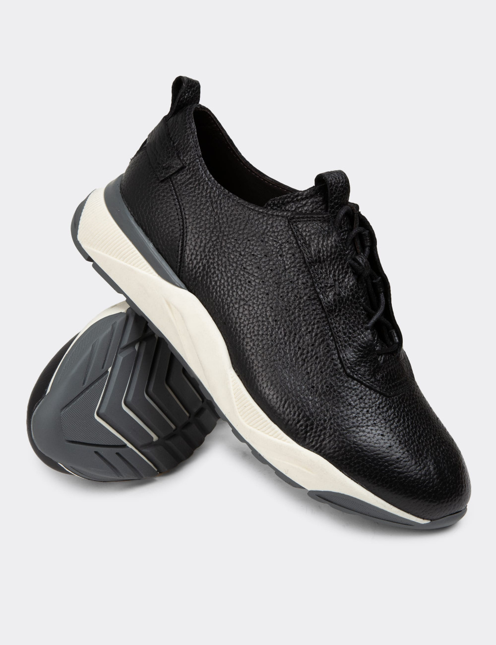 Hakiki Deri Siyah Erkek Sneaker Ayakkabı - 01904MSYHE02