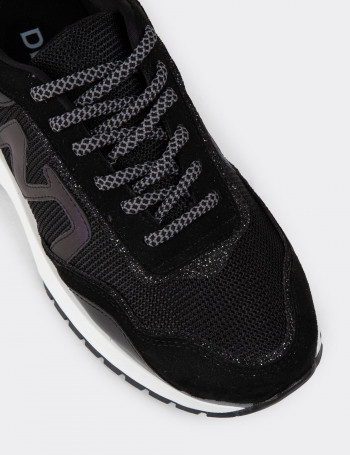 Siyah Kadın Sneaker Ayakkabı - 55100ZSYHC02