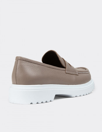 Hakiki Deri Vizon Rengi Kadın Loafer Ayakkabı - 01903ZVZNP03