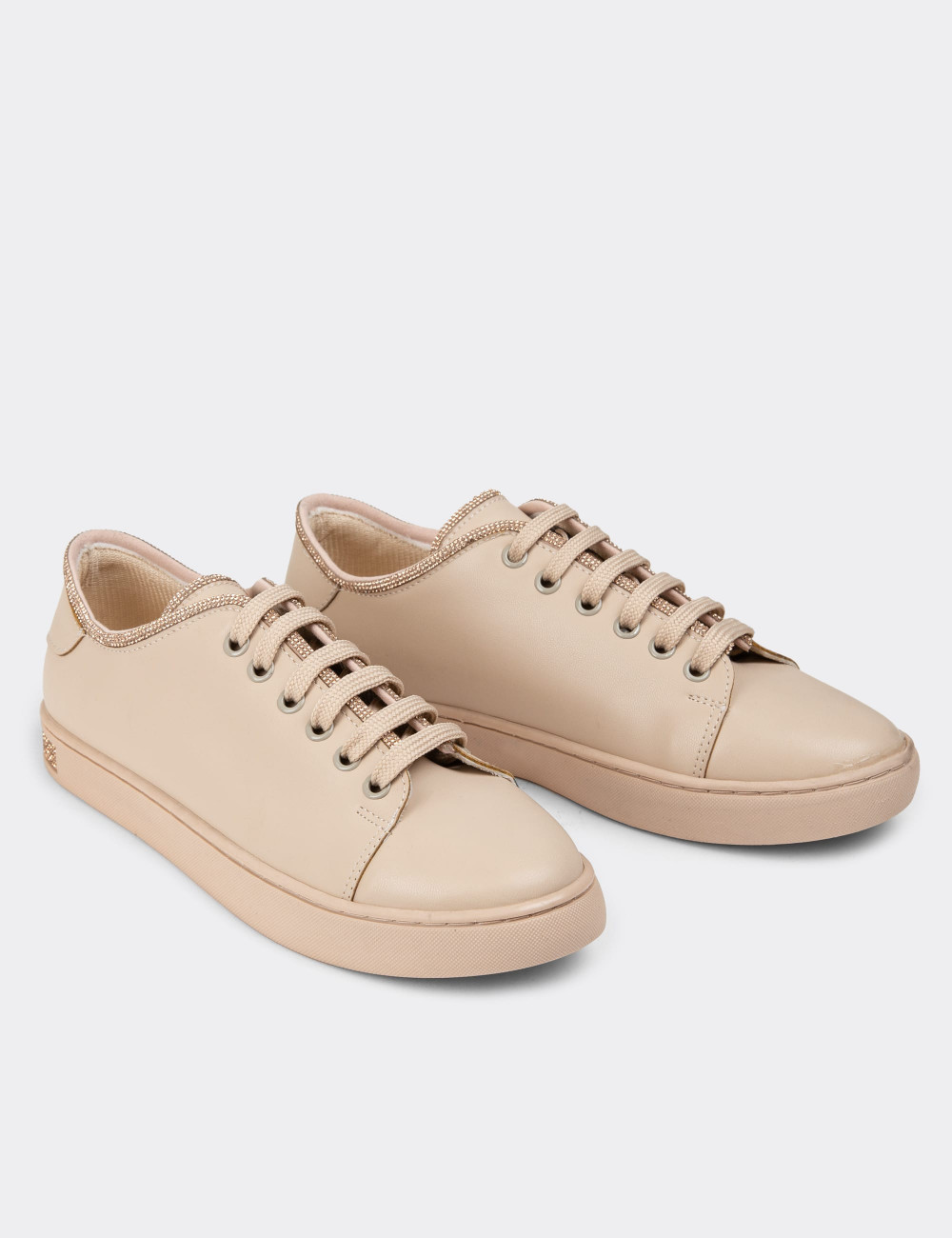 Bej Rengi Kadın Taşlı Sneaker Ayakkabı - K0600ZBEJC01