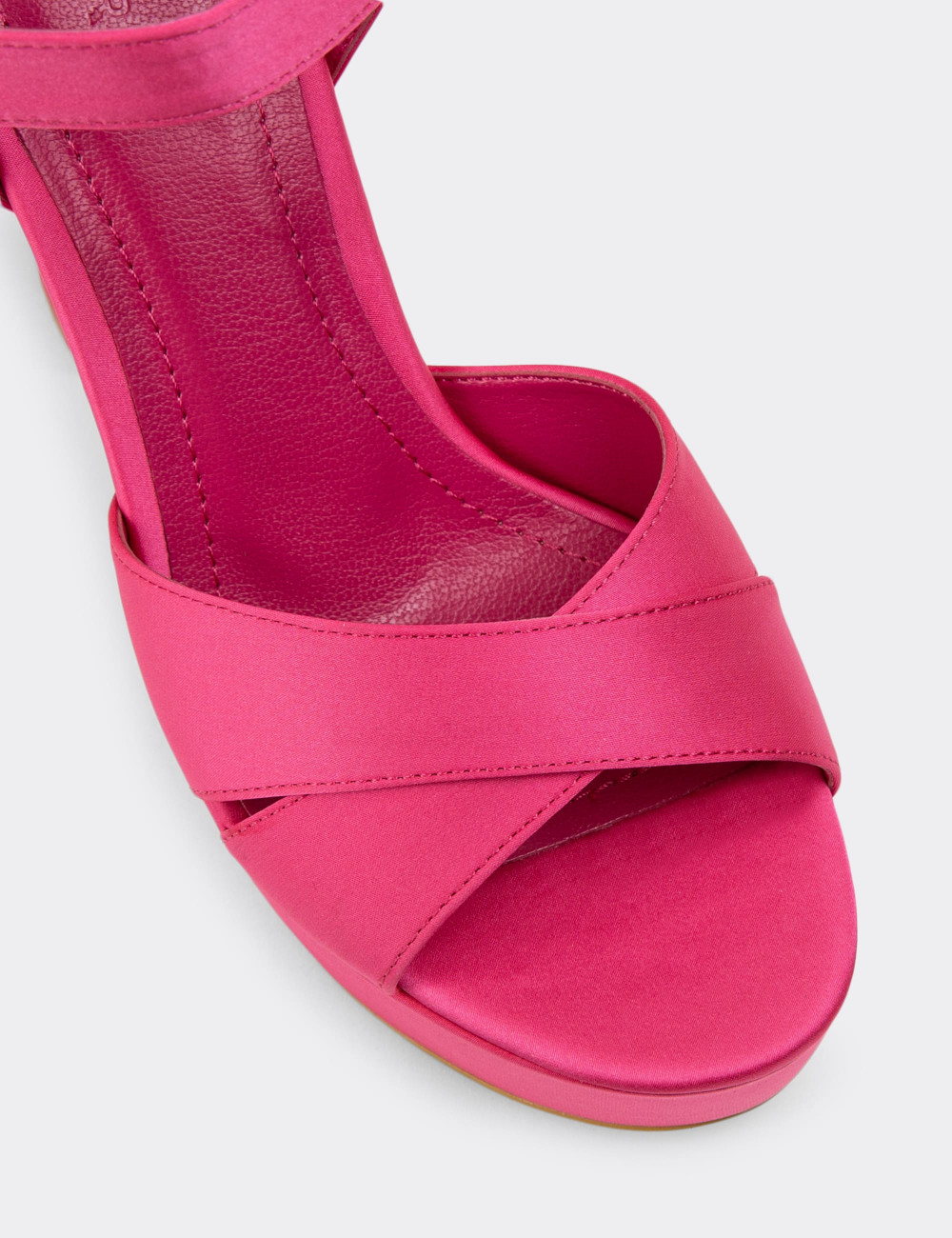 Fuşya Platform Topuklu Kadın Abiye Ayakkabı - K2023ZFSYM01