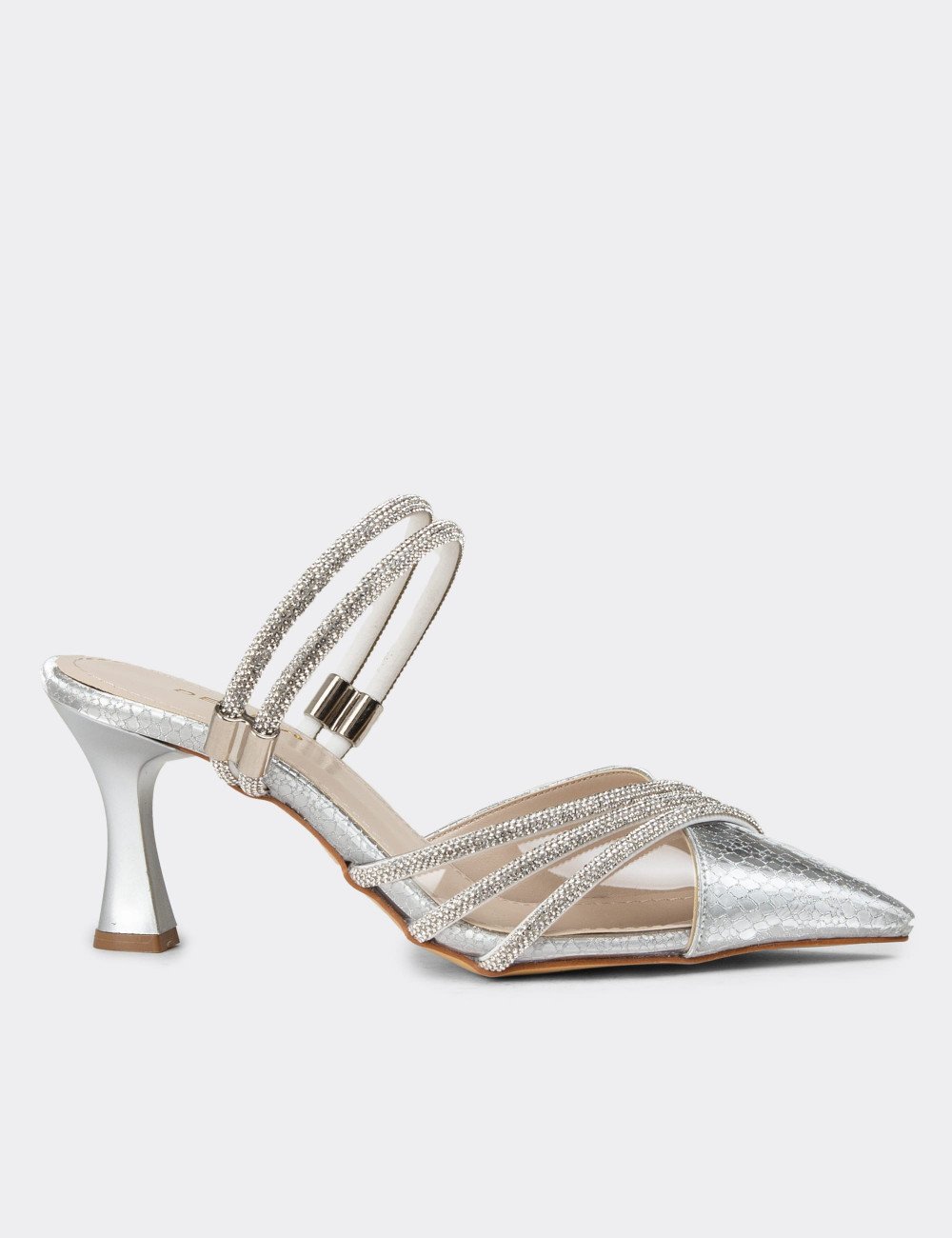 Gümüş Rengi Kadın Topuklu Abiye Ayakkabı - K3031ZGMSM01