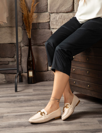 Bej Rengi Kadın Tokalı Makosen Ayakkabı - K2054ZBEJC01