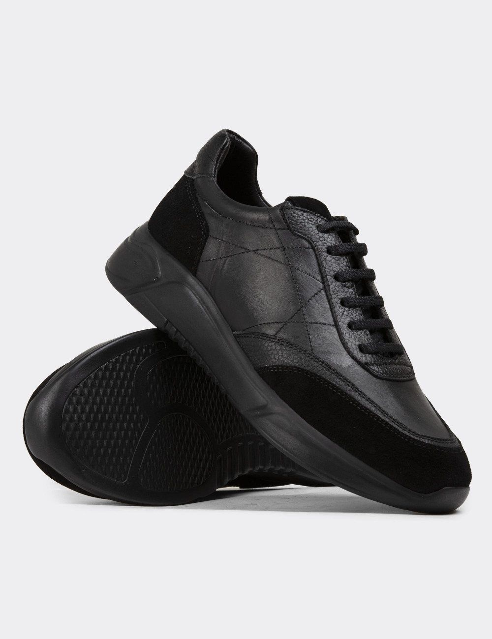 Hakiki Deri Siyah Erkek Sneaker Ayakkabı - 01962MSYHE02