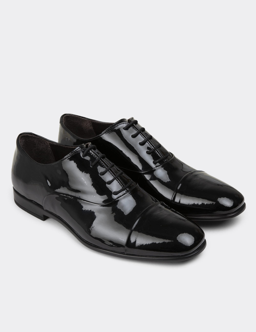 Siyah Rugan Erkek Klasik Ayakkabı - 01026MSYHC10