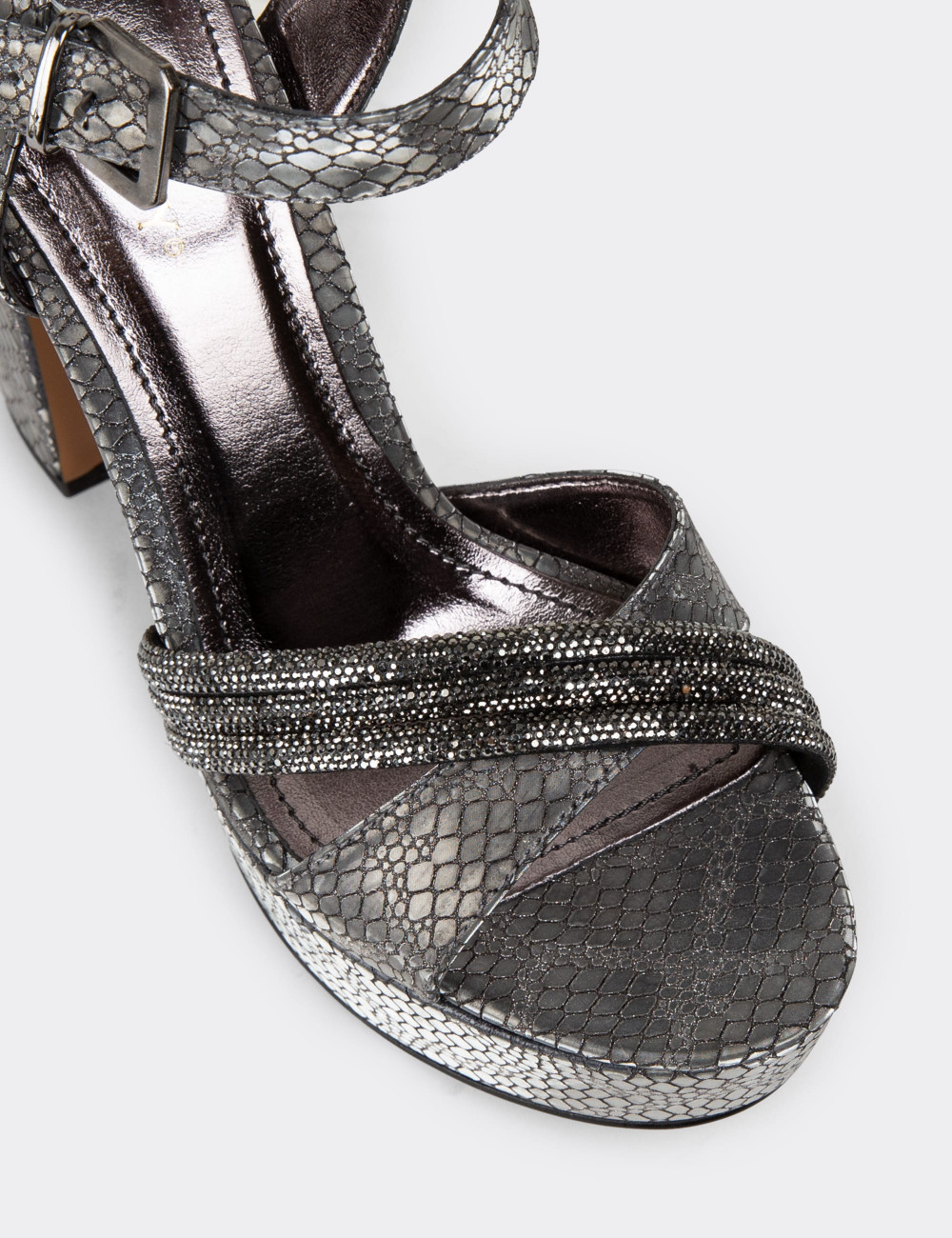 Platin Rengi Platform Topuk Kadın Abiye Ayakkabı - K2026ZPLTM01