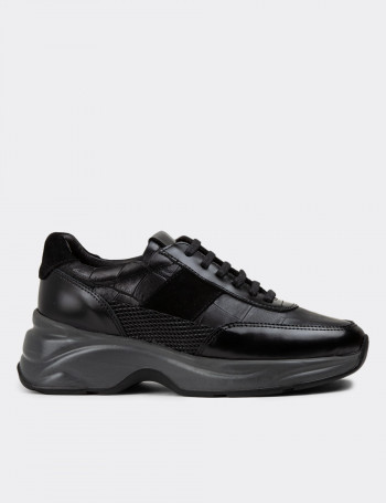 Hakiki Deri Siyah Kadın Sneaker Ayakkabı - 01963ZSYHE01