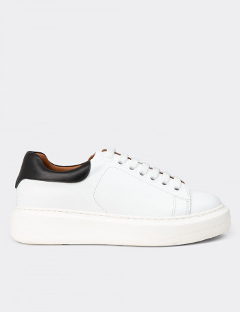 Kadın Hakiki Deri Beyaz Sneaker Ayakkabı