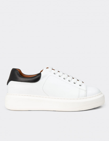 Kadın Hakiki Deri Beyaz Sneaker Ayakkabı