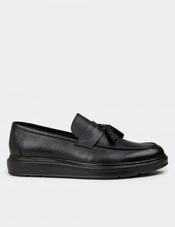 Erkek Hakiki Deri Siyah Püskül Detaylı Loafer