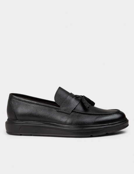 Erkek Hakiki Deri Siyah Püskül Detaylı Loafer