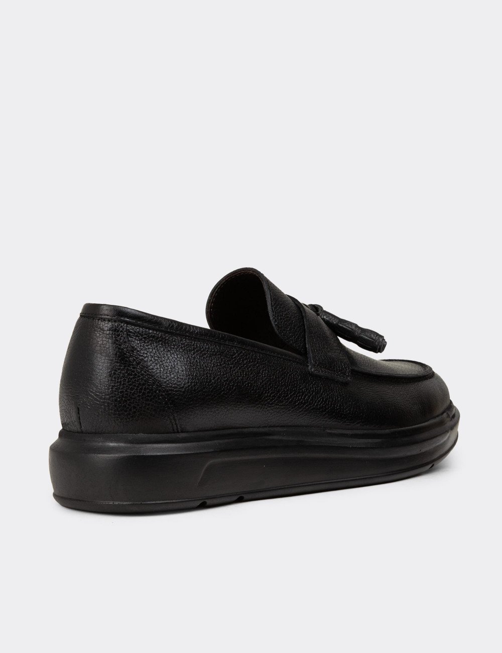 Erkek Hakiki Deri Siyah Püskül Detaylı Loafer - 01587MSYHP12